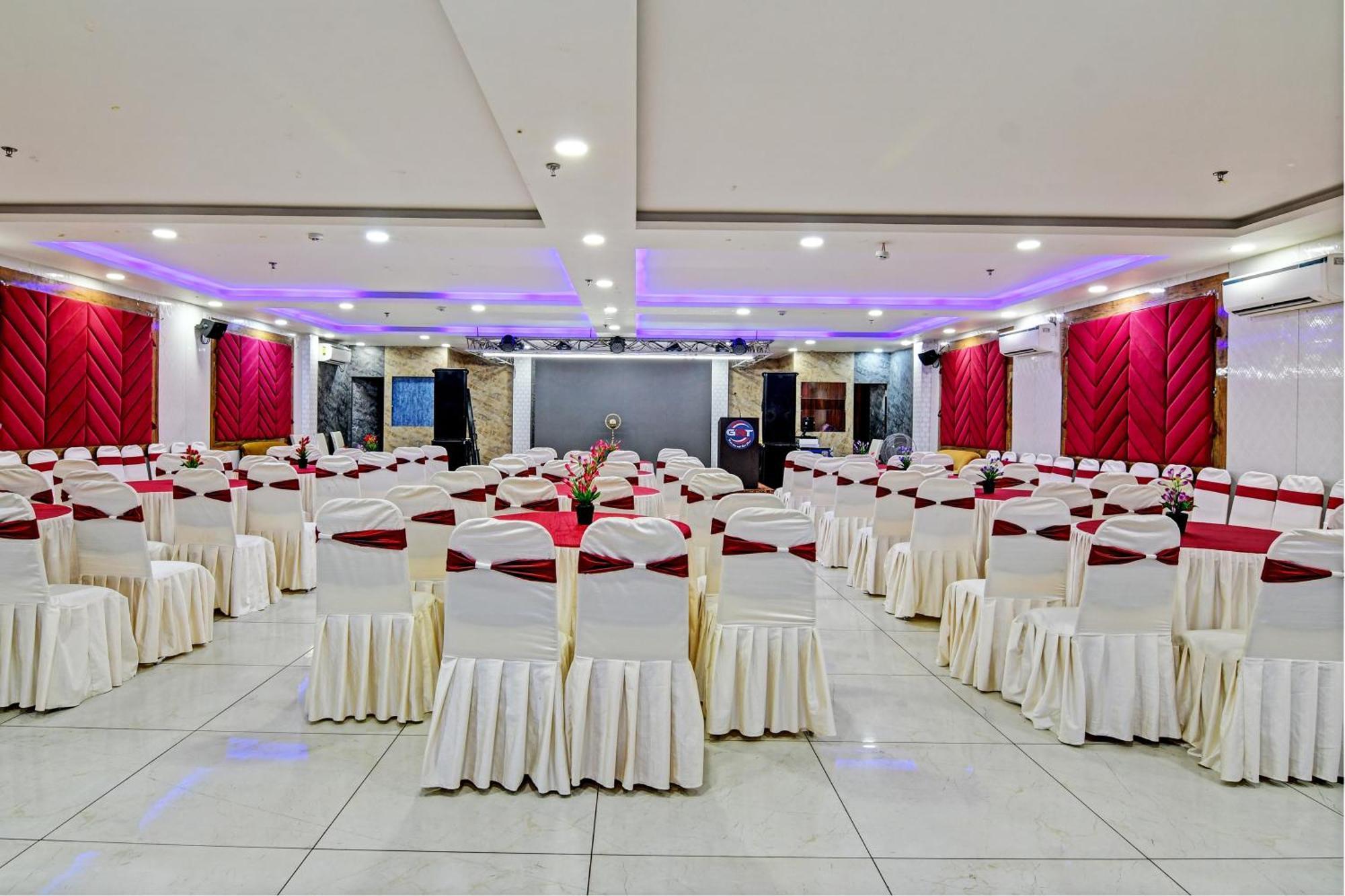 Townhouse The Grand Touch & The Royal Touch Otel Digha  Dış mekan fotoğraf