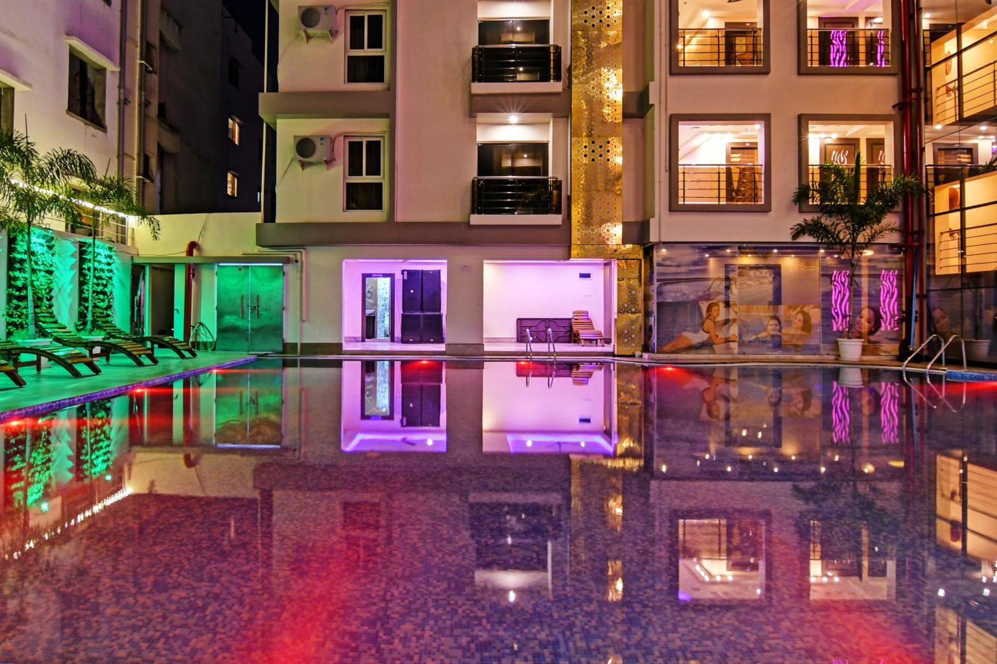Townhouse The Grand Touch & The Royal Touch Otel Digha  Dış mekan fotoğraf