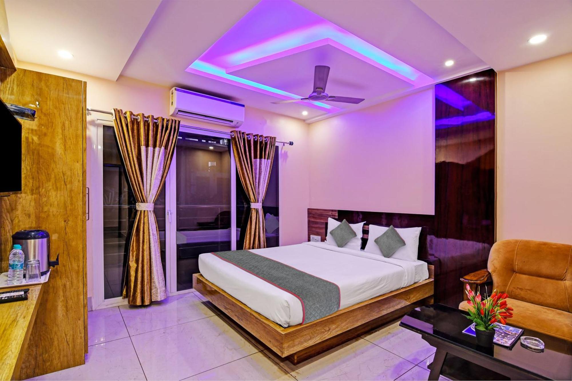Townhouse The Grand Touch & The Royal Touch Otel Digha  Dış mekan fotoğraf