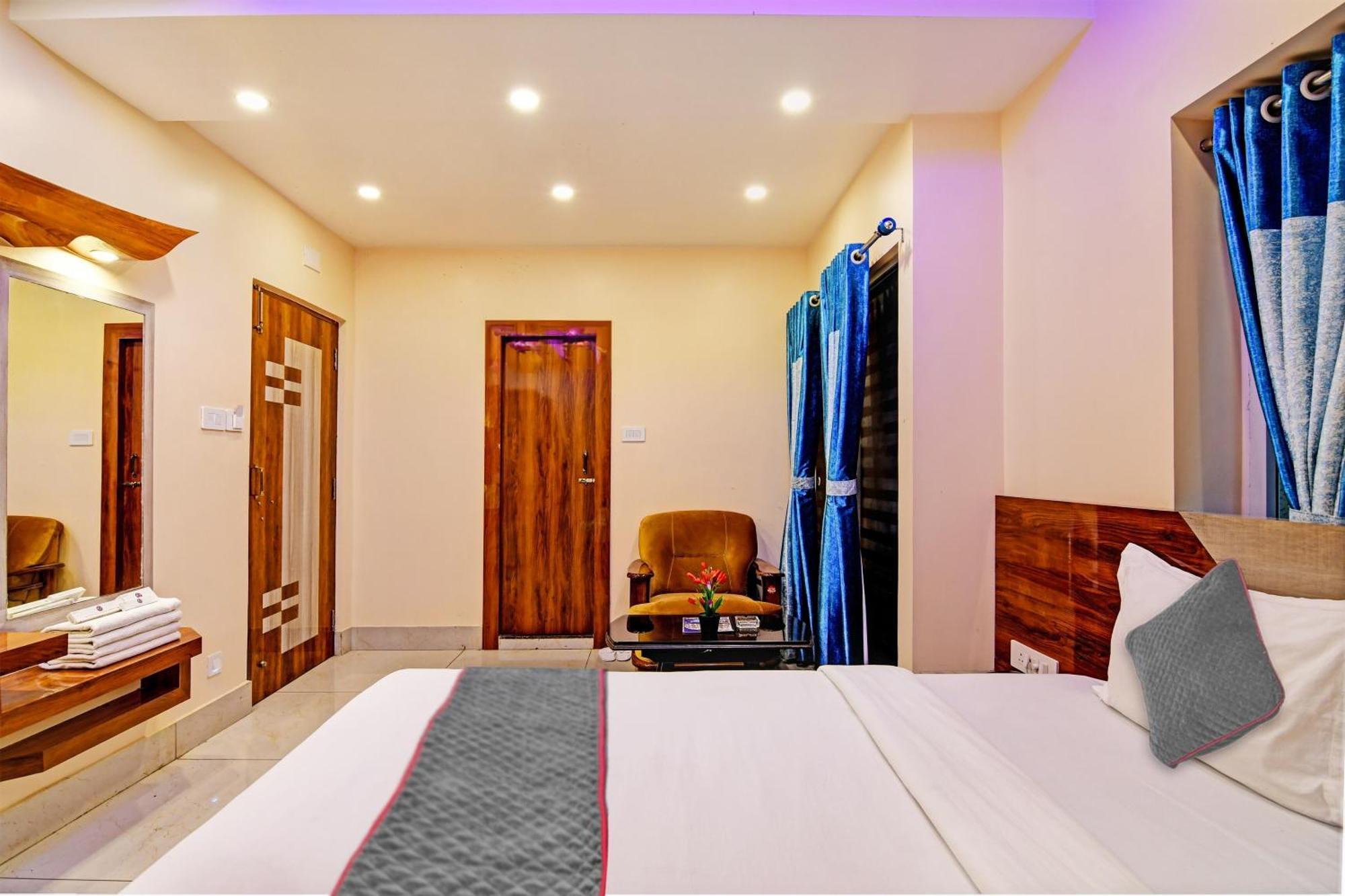 Townhouse The Grand Touch & The Royal Touch Otel Digha  Dış mekan fotoğraf